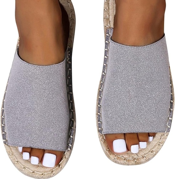 Women's Casual Soft Sole Breathable Sandals / Slippers by Buckle (SZ: 8.5), Grey - Picture 2 of 6